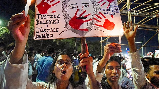 PTI : Doctors' protest in Kolkata after RG Kar Hospital incident